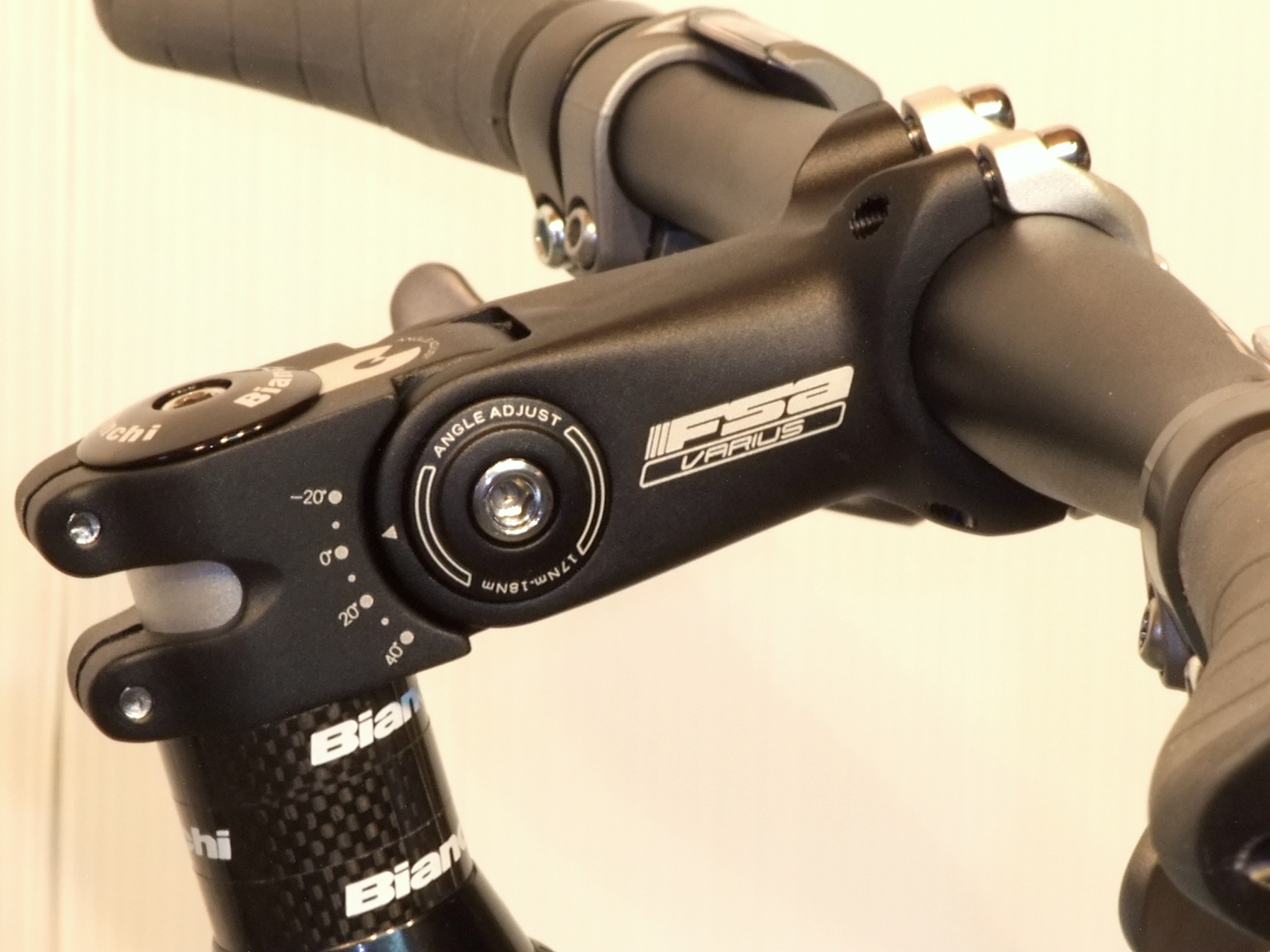 Bianchi camaleonte 4